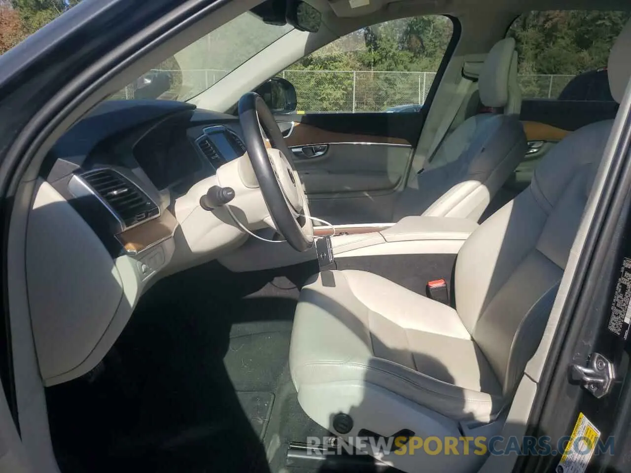 7 fotografías del automóvil dañado YV4BR0CK4M1747402 VOLVO XC90 T8 RE 2021