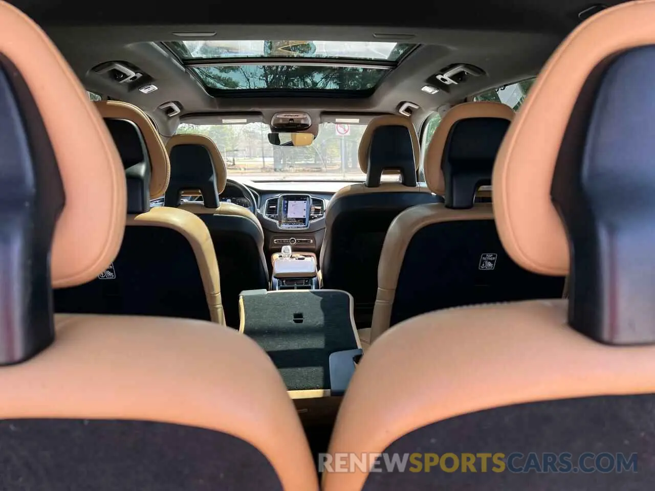 9 fotografías del automóvil dañado YV4BR0CL8M1708756 VOLVO XC90 T8 RE 2021
