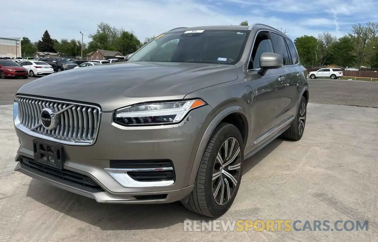 2 fotografías del automóvil dañado YV4BR00LXN1775980 VOLVO XC90 T8 RE 2022