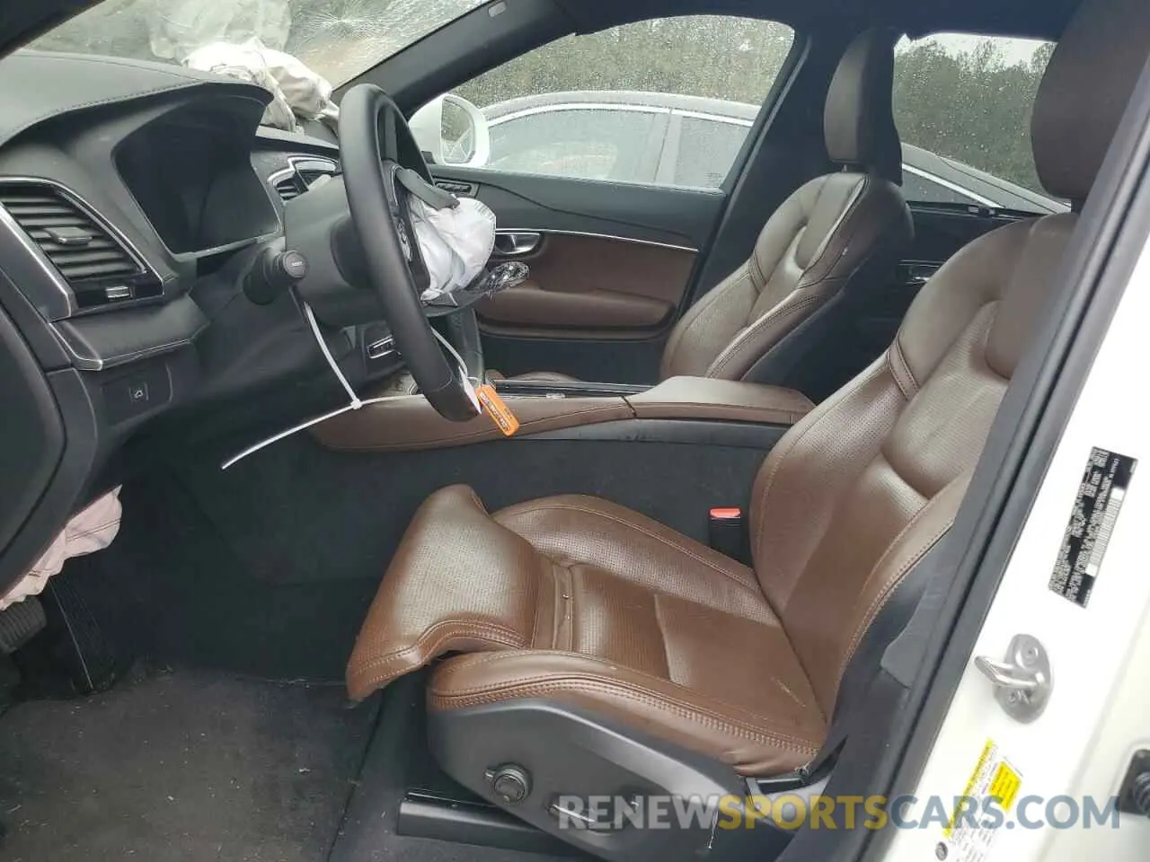 7 fotografías del automóvil dañado YV4062PA0P1921628 VOLVO XC90 ULTIM 2023