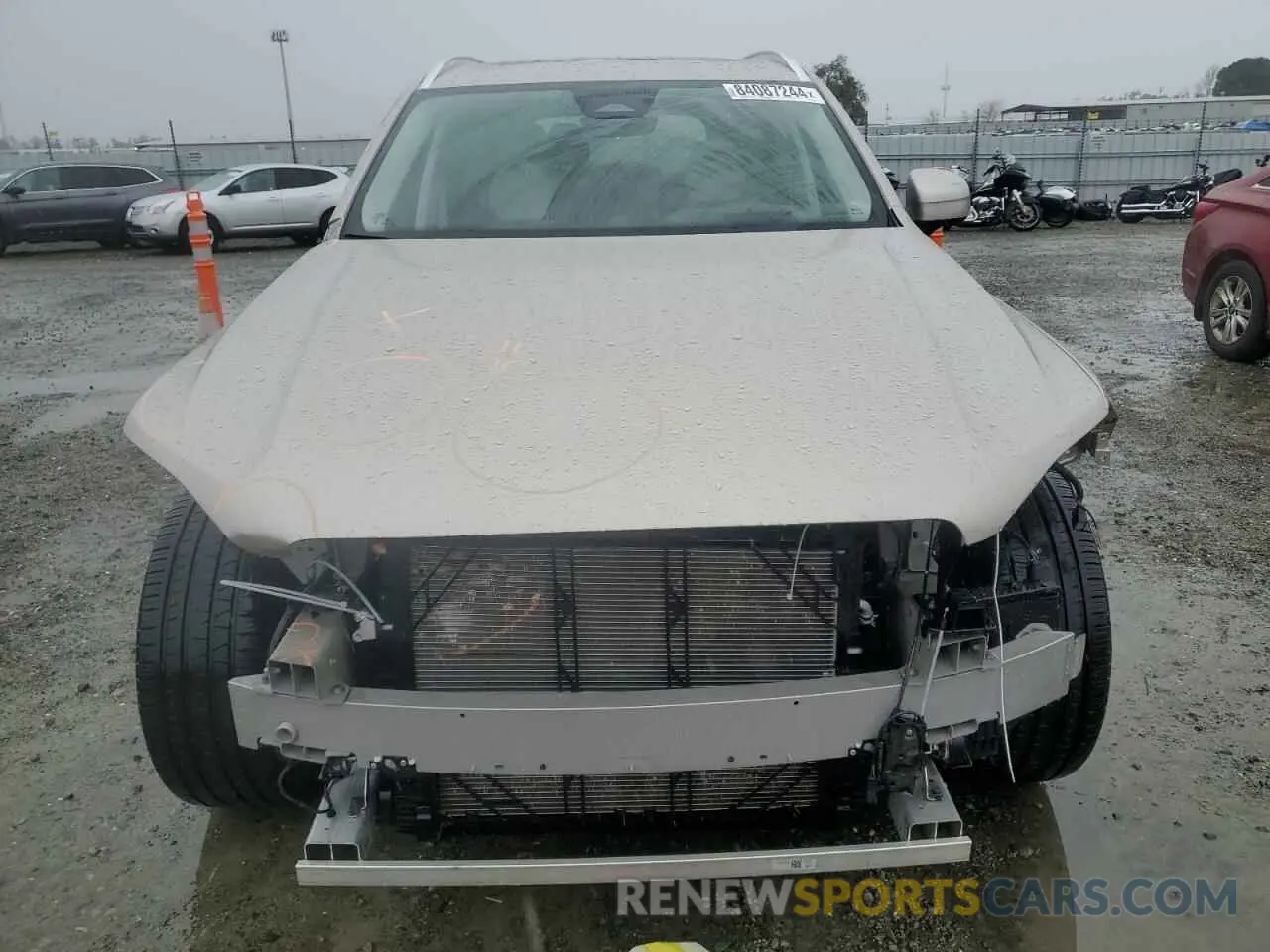 5 fotografías del automóvil dañado YV4062PA1P1958154 VOLVO XC90 ULTIM 2023