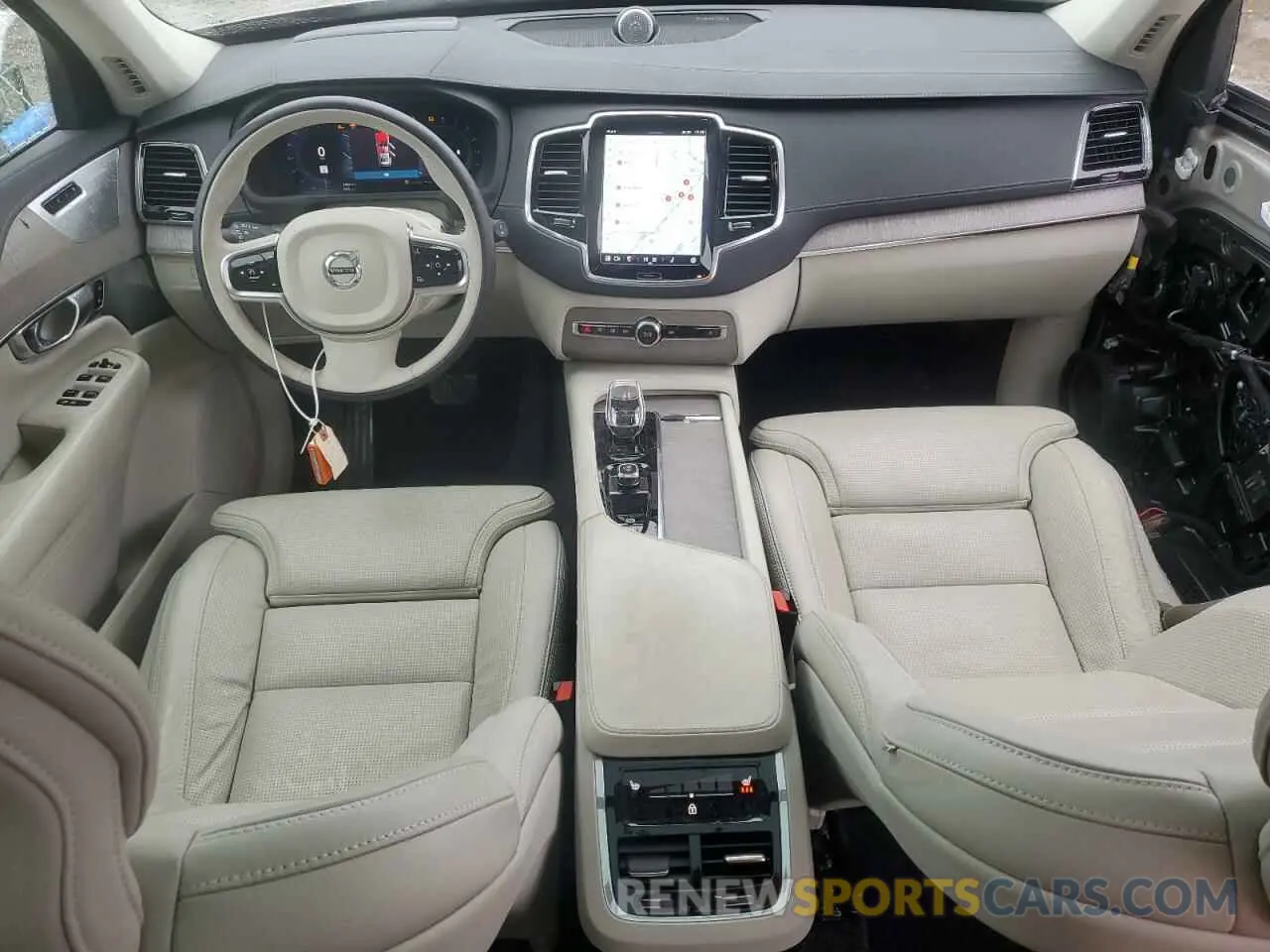 8 fotografías del automóvil dañado YV4062PA1P1958154 VOLVO XC90 ULTIM 2023