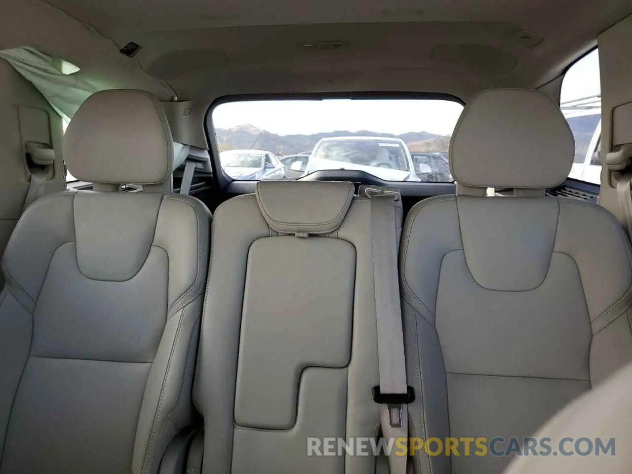 10 fotografías del automóvil dañado YV4H60CA8P1918117 VOLVO XC90 ULTIM 2023