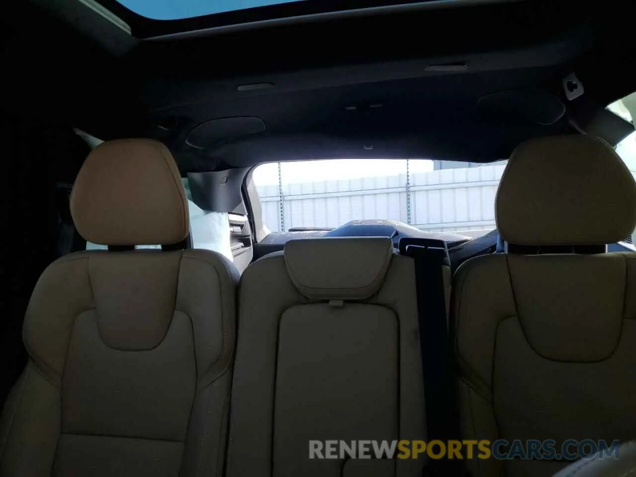 10 fotografías del automóvil dañado YV4062PF7R1241093 VOLVO XC90 ULTIM 2024
