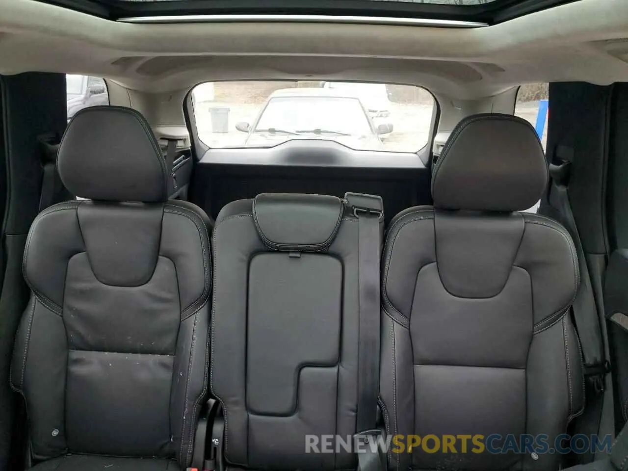 10 fotografías del automóvil dañado YV4H60CF3R1149525 VOLVO XC90 ULTIM 2024