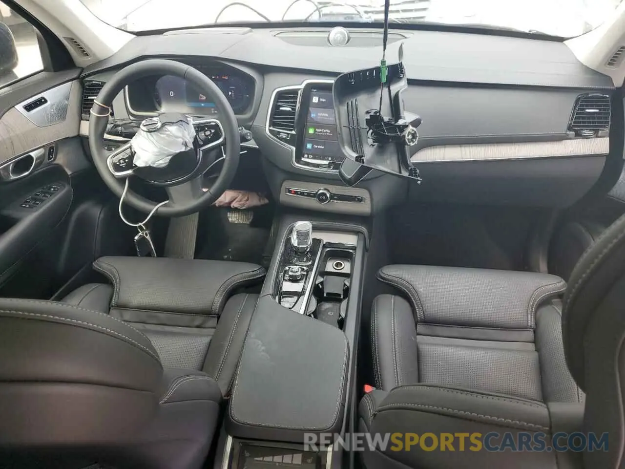 8 fotografías del automóvil dañado YV4H60LF7R1224484 VOLVO XC90 ULTIM 2024