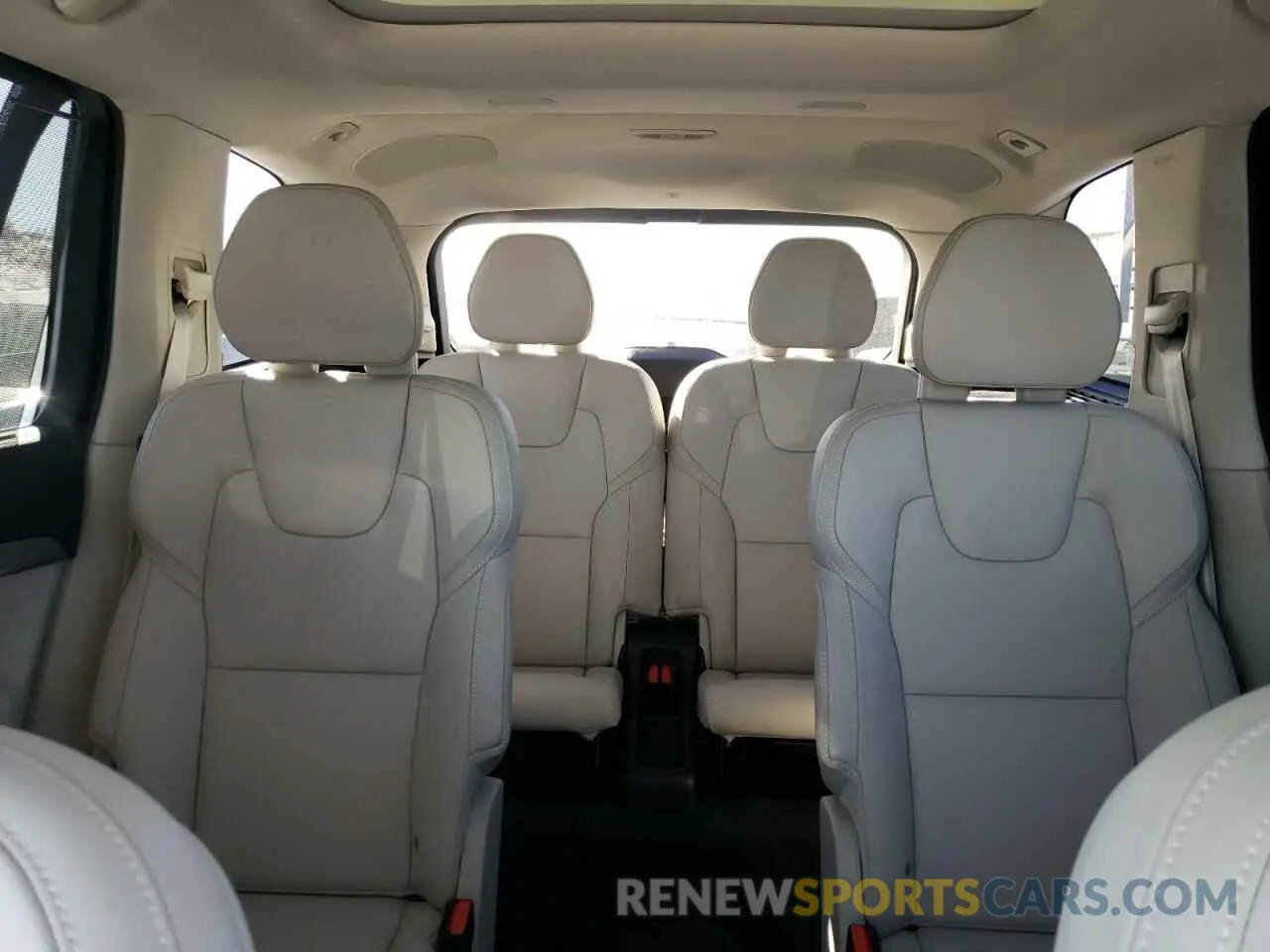 10 fotografías del automóvil dañado YV4062JF6S1291143 VOLVO XC90 ULTRA 2025