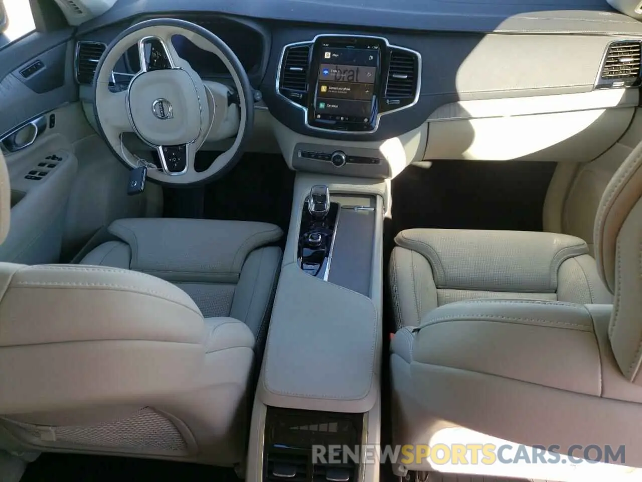 8 fotografías del automóvil dañado YV4062JF6S1291143 VOLVO XC90 ULTRA 2025