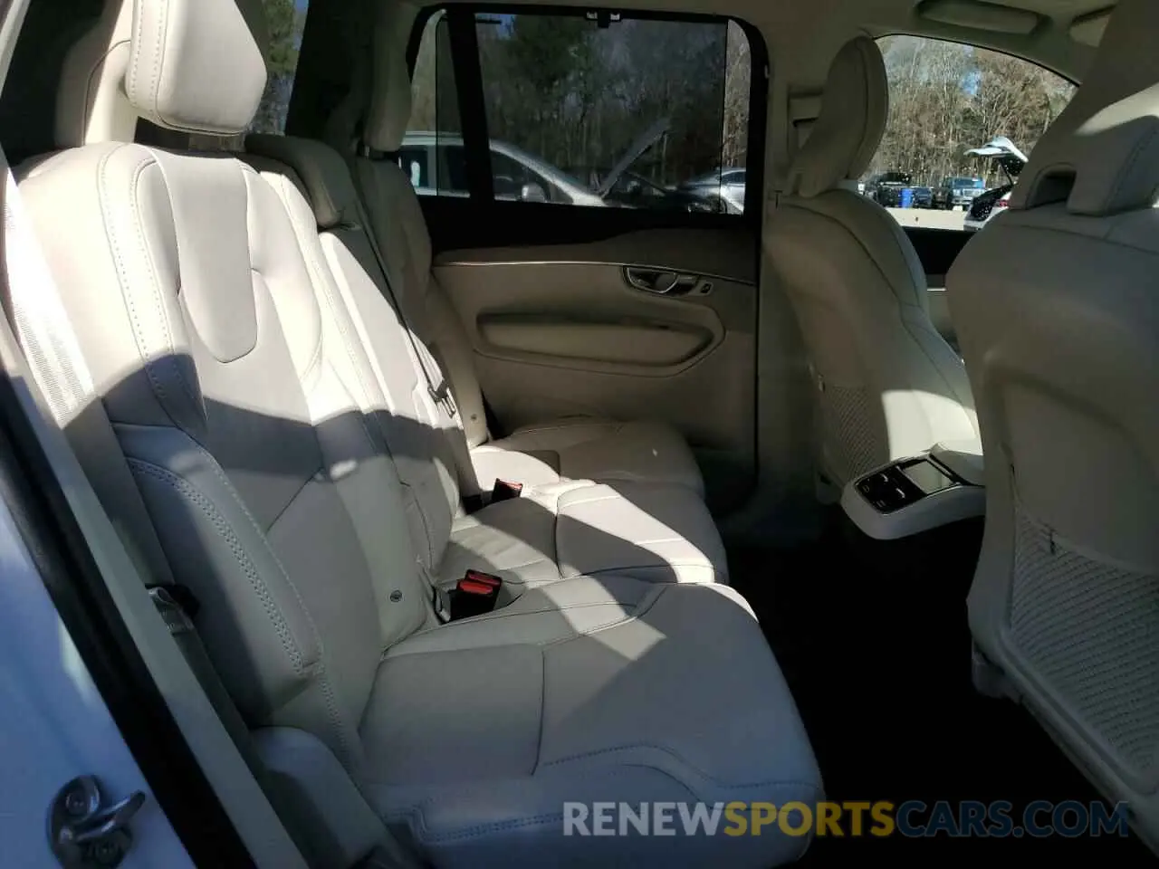 11 fotografías del automóvil dañado YV4062PF0S1296877 VOLVO XC90 ULTRA 2025