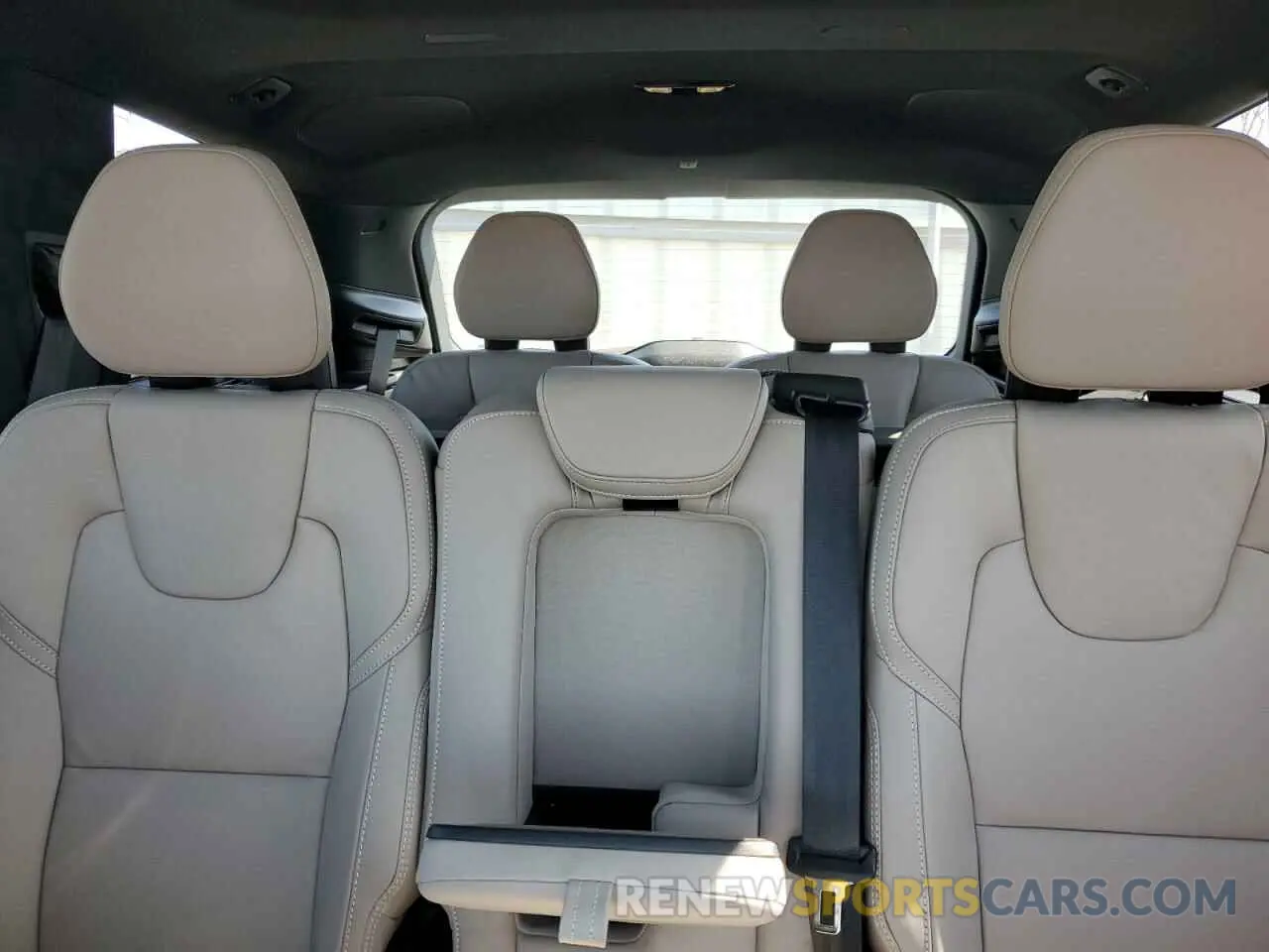 10 fotografías del automóvil dañado YV4062PGXS1375711 VOLVO XC90 ULTRA 2025