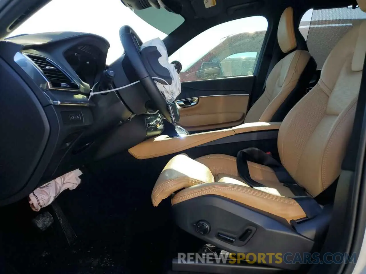 7 fotografías del automóvil dañado YV4H60PF6S1297524 VOLVO XC90 ULTRA 2025